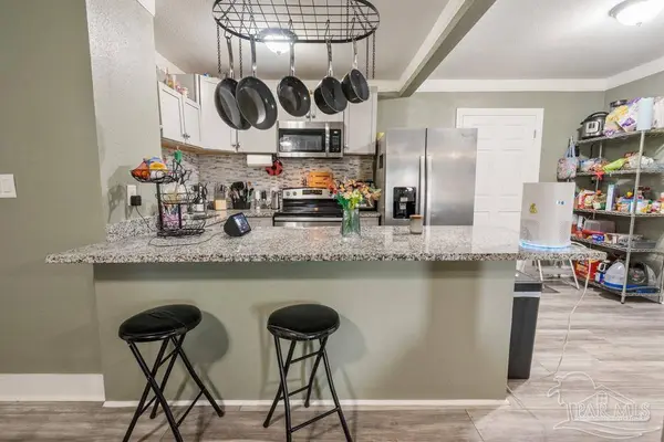 29 Mindoro Cir, Pensacola, FL 32507