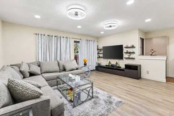 38618 Country TER, Fremont, CA 94536