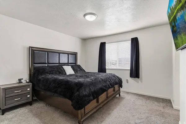 2249 W CRAIG LN, Syracuse, UT 84075