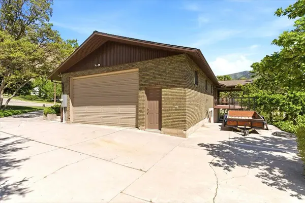 3269 N 1000 E, North Ogden, UT 84414