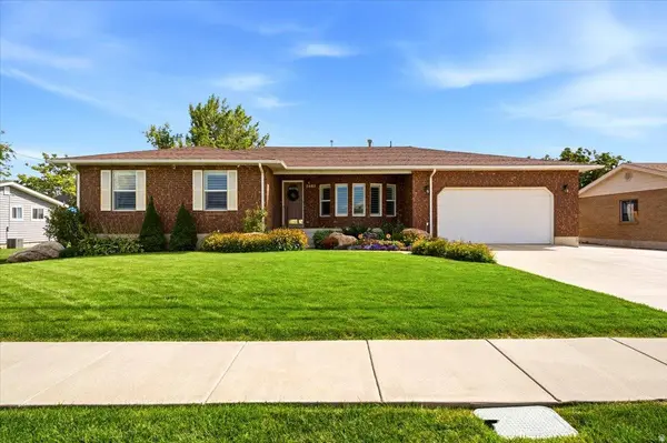 2885 W 700 S