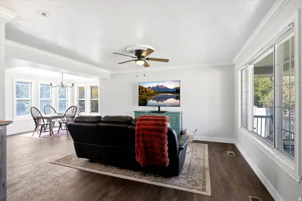 1787 E 7775 S, South Weber, UT 84405