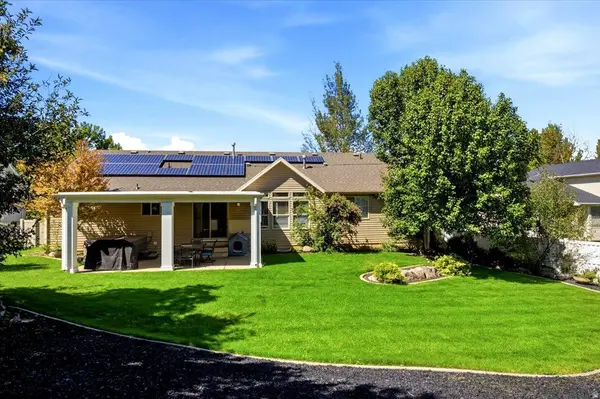 7902 S 2450 E, South Weber, UT 84405