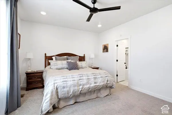 1993 N 2250 W, Farr West, UT 84404