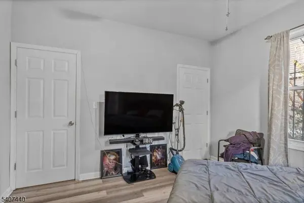 105 Huntington Ter, Newark City, NJ 07112