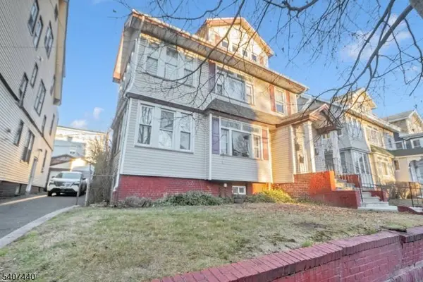 105 Huntington Ter, Newark City, NJ 07112