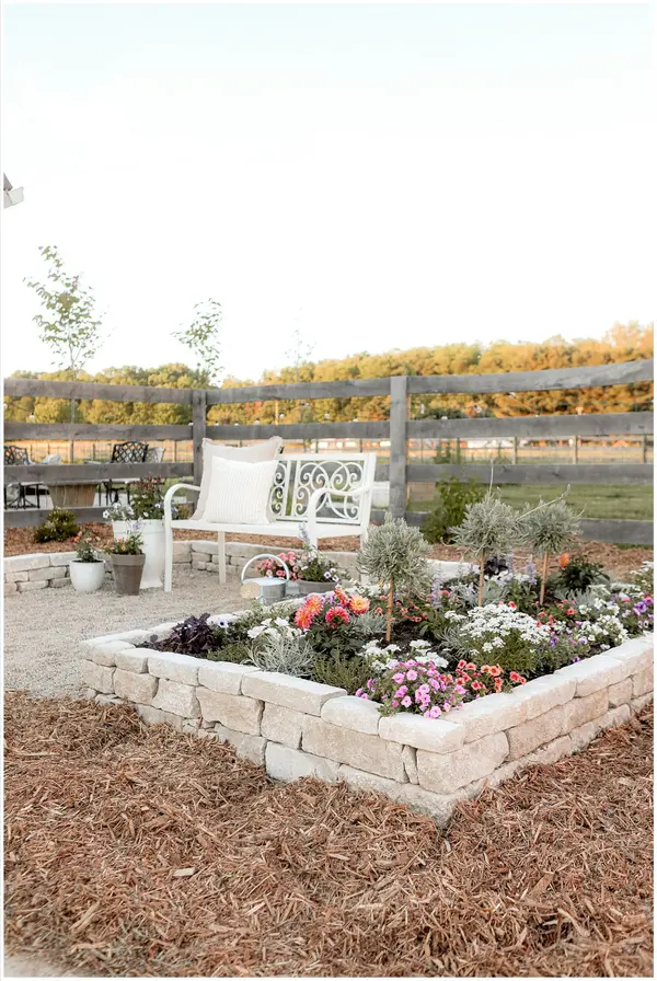 Texas Hill Country Yard Upgrade — Dry Stack Stone Planter Build New Braunfels