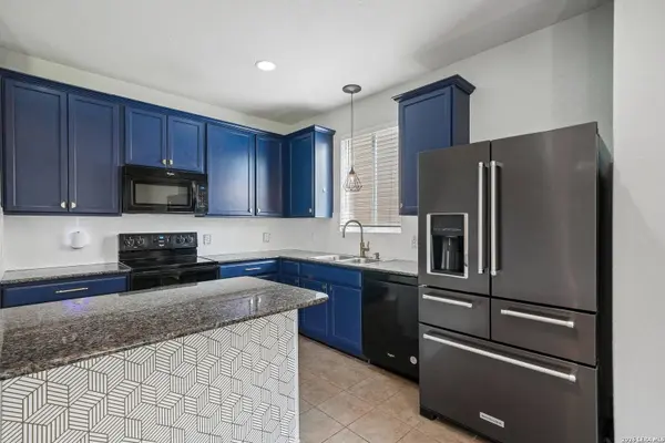 9043 Rain Preserve, San Antonio, TX 78254