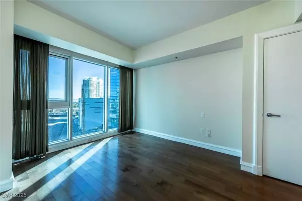 2700 Las Vegas BLVD #1804, Las Vegas, NV 89109