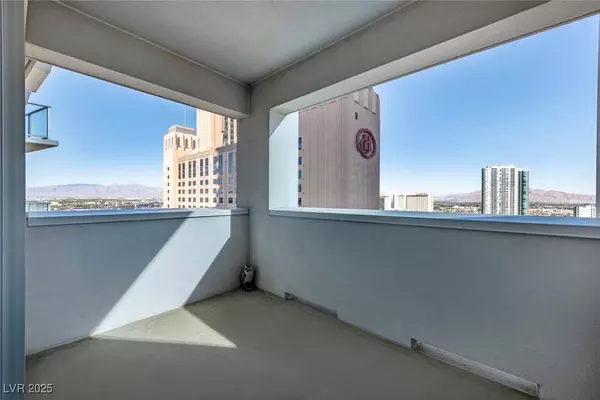 2700 Las Vegas BLVD #1804, Las Vegas, NV 89109
