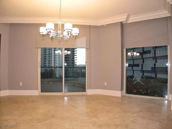 2747 PARADISE RD #502, Las Vegas, NV 89109