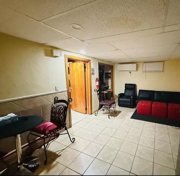 41 Shurtleff Street, Revere, MA 02151