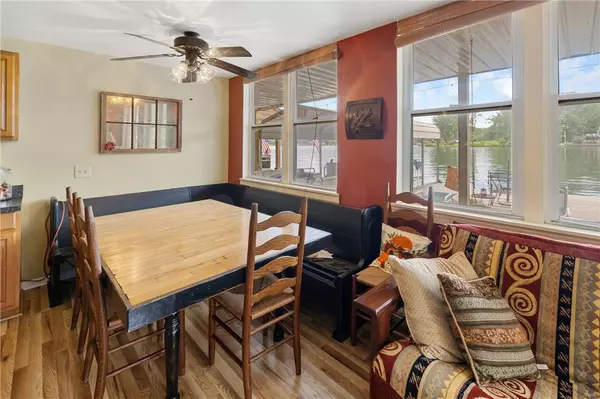 325 Time Out PL, Tamassee, SC 29686