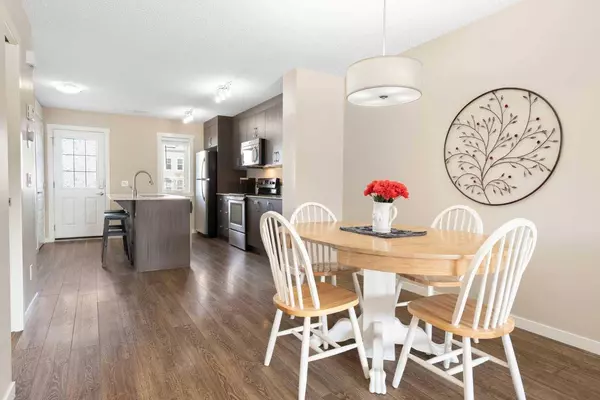 77 Auburn Bay ST SE, Calgary, AB T3M 2A4