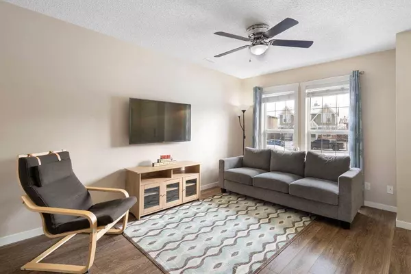 77 Auburn Bay ST SE, Calgary, AB T3M 2A4