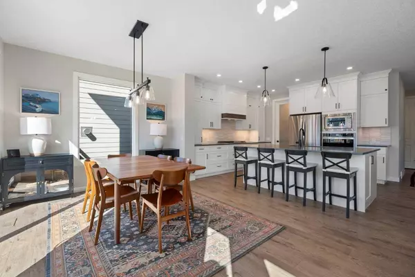 62 Chokecherry RDG, Rural Rocky View County, AB T3Z0G2