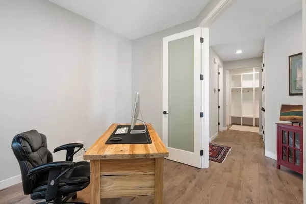 62 Chokecherry RDG, Rural Rocky View County, AB T3Z0G2