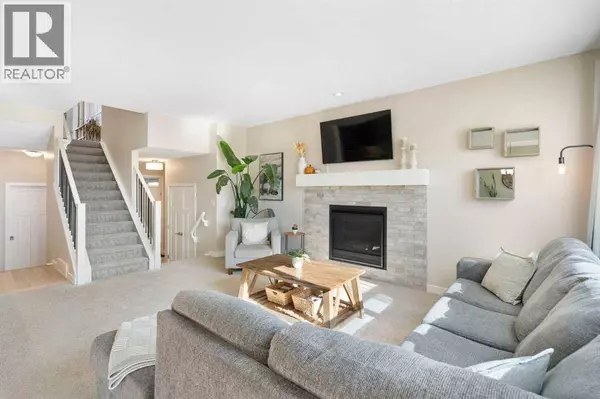 75 Buckskin Way, Cochrane, AB T4C2P2