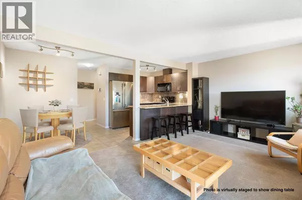 48 Panatella Villas NW, Calgary, AB T3K0G6