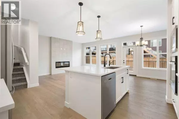 338 Rivercrest Road, Cochrane, AB T4C0Y4