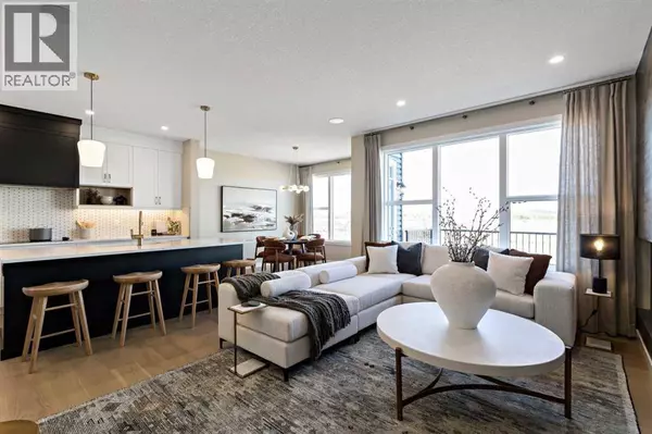 28 Southborough Lane, Cochrane, AB T2C5H9