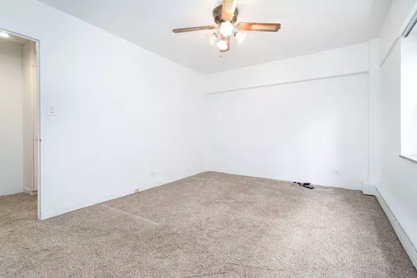 4950 N Marine DR #309, Chicago, IL 60640