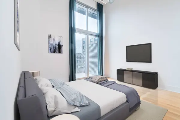824 W Superior ST #307, Chicago, IL 60642