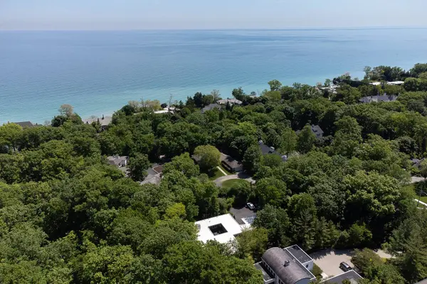 151 Maple AVE, Highland Park, IL 60035
