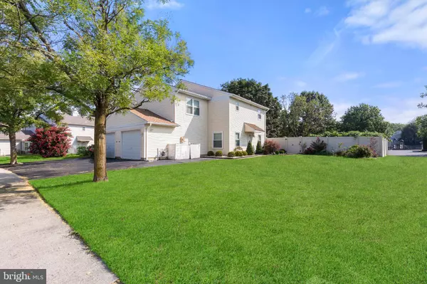 37 SPYGLASS CT, East Windsor Twp, NJ 08520