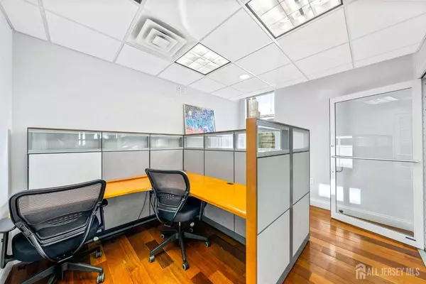 90 paterson ST, New Brunswick, NJ 08901