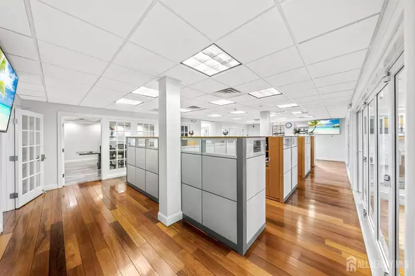 90 paterson ST, New Brunswick, NJ 08901