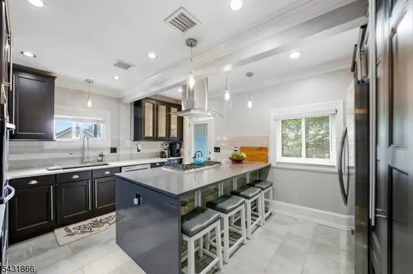 279 Belleville Ave, Bloomfield Twp., NJ 07003