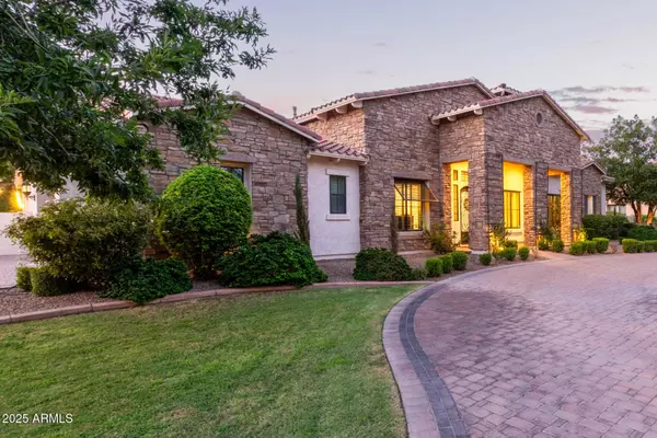 20216 E SUNSET Court, Queen Creek, AZ 85142