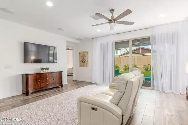 26177 S 230TH Street, Queen Creek, AZ 85142