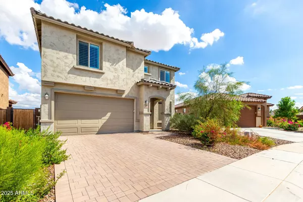 1522 W SABEL Court, San Tan Valley, AZ 85144