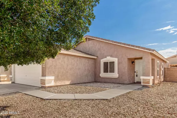 2793 E Olivine Road, San Tan Valley, AZ 85143