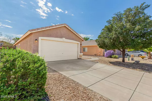 2793 E Olivine Road, San Tan Valley, AZ 85143