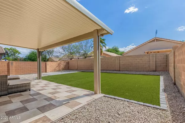 2793 E Olivine Road, San Tan Valley, AZ 85143