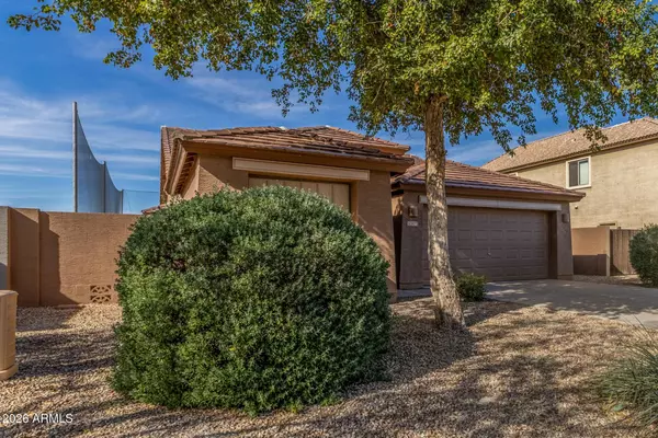29272 N RED FINCH Drive, San Tan Valley, AZ 85143
