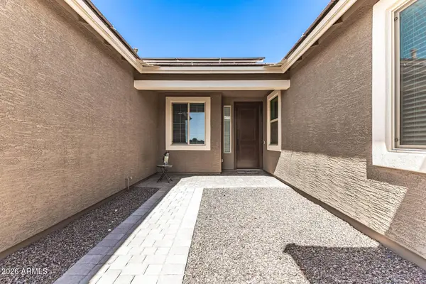 18612 W BUTLER Drive, Waddell, AZ 85355