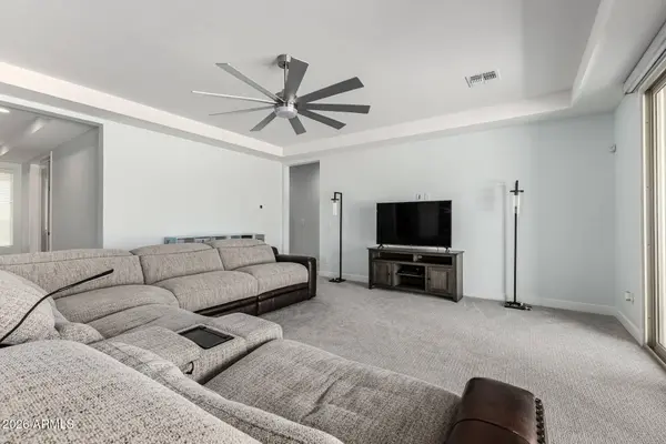 18612 W BUTLER Drive, Waddell, AZ 85355