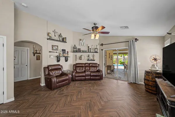 34836 N BARZONA Trail, San Tan Valley, AZ 85143