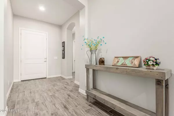 1228 W Snowbell Avenue, Queen Creek, AZ 85140