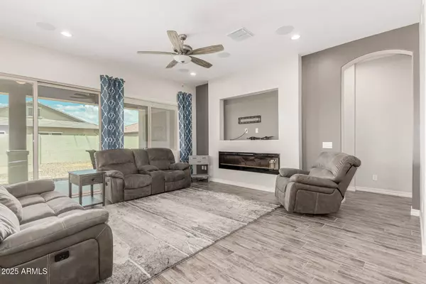 1228 W Snowbell Avenue, Queen Creek, AZ 85140