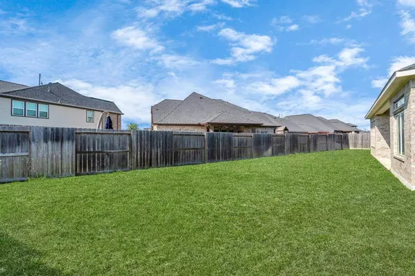 28646 Monarch Cliffs DR, Fulshear, TX 77494