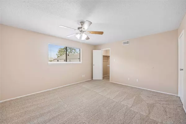 6701 Sands Point DR #47, Houston, TX 77074