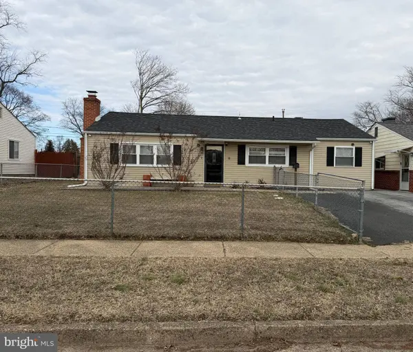 9 WARDOR AVE, New Castle, DE 19720