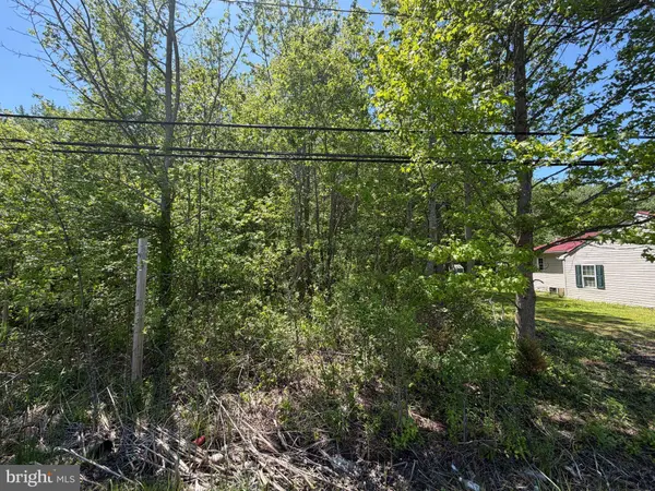 6386 SUMMIT BRIDGE RD, Townsend, DE 19734
