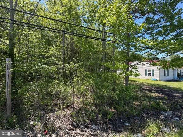 6386 SUMMIT BRIDGE RD, Townsend, DE 19734