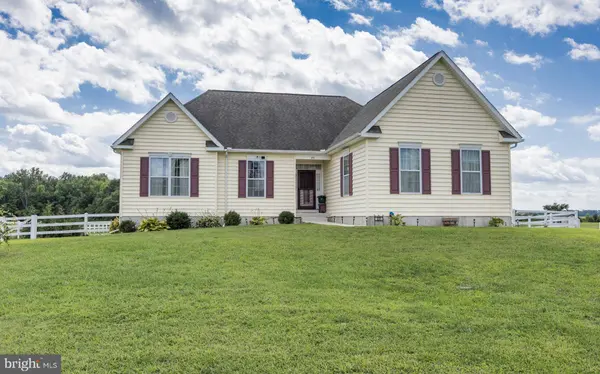 231 RIDING PATH DR, Clayton, DE 19938